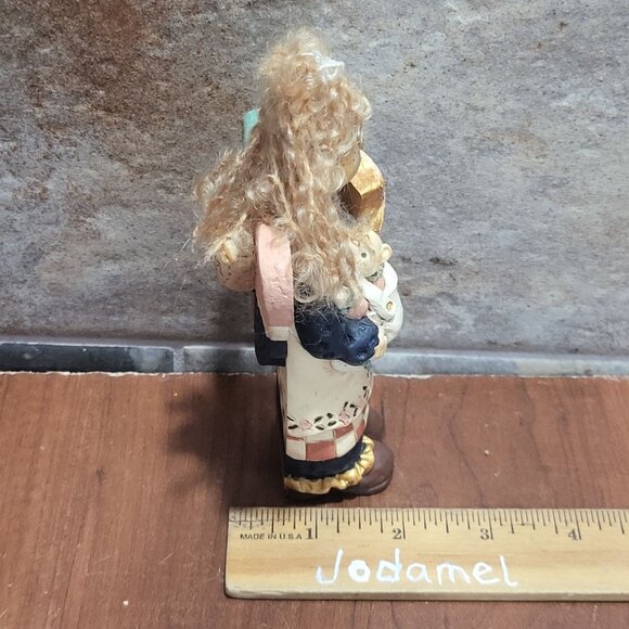 Designs by Diana Angel Figurine 1518 Collectable Sculpture Handcrafted - Picture 11 of 12